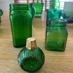 Green glass lot